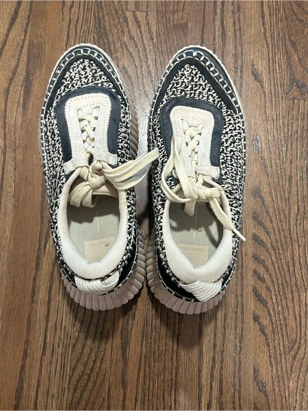 Dolce Vita Black Cream Woven Crochet Sneakers Size 8.5